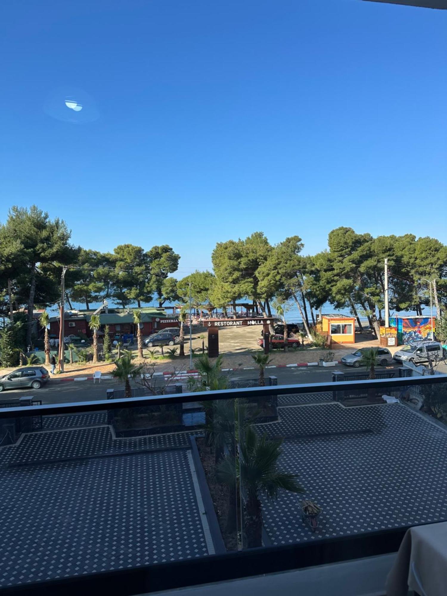 Molla Hotel Restorant Shëngjin 外观 照片