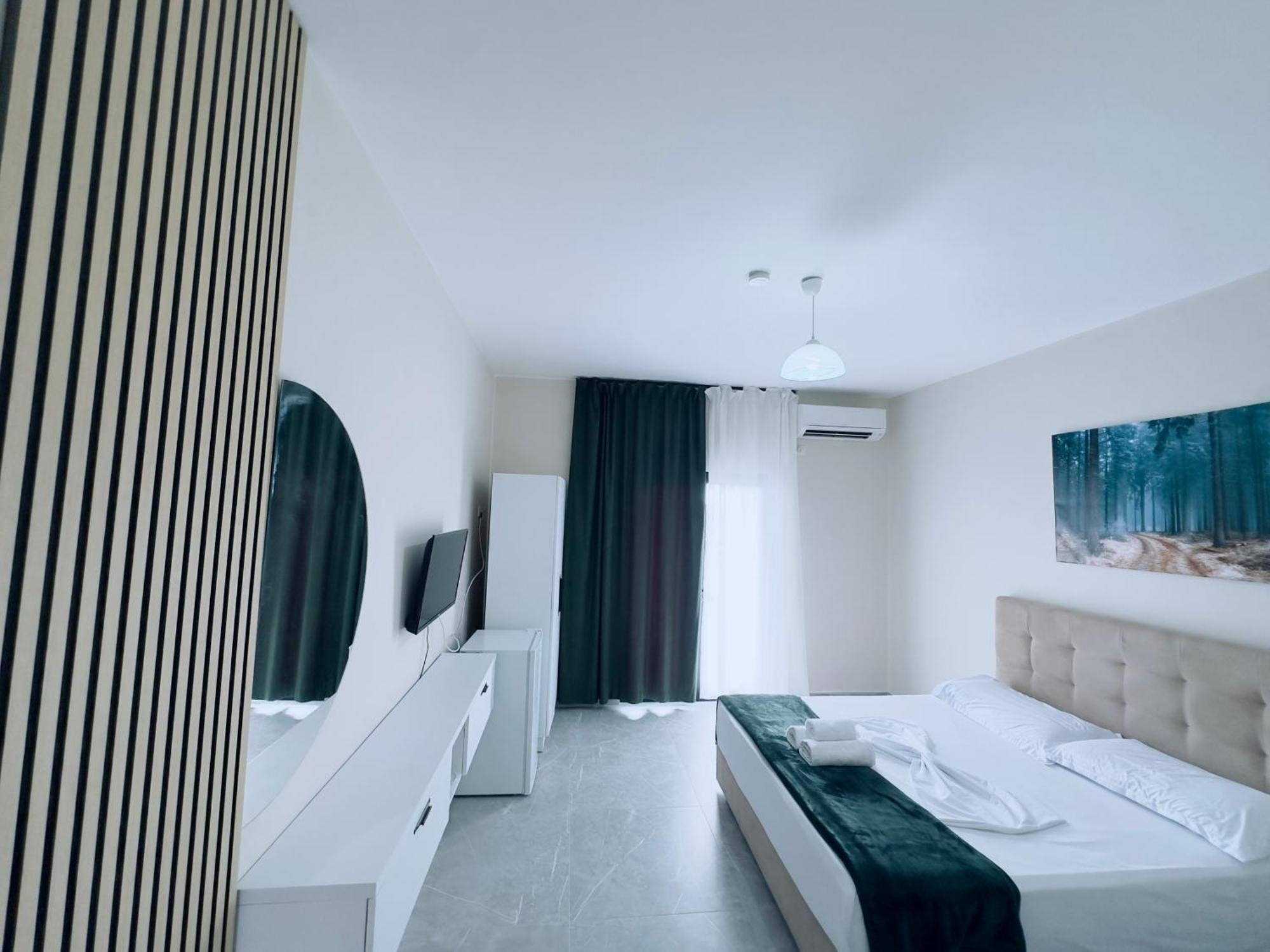 Molla Hotel Restorant Shëngjin 外观 照片